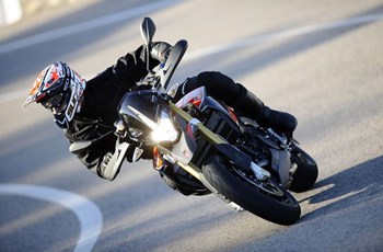 Aprilia Dorsoduro 1200 ABS ATC 2018 - Bild 11 Aprilia Dorsoduro 1200 ABS ATC 2018 - Bild 11