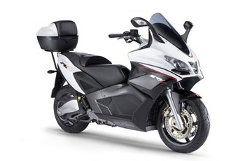 Aprilia SRV 850 i.e. ABS/ATC 2018 - Bild 11 Aprilia SRV 850 i.e. ABS/ATC 2018 - Bild 11