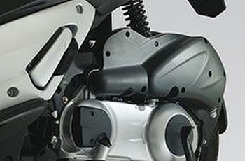 Aprilia SR-Max 300ie 2018 - Bild 11 Aprilia SR-Max 300ie 2018 - Bild 11