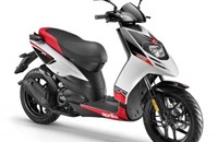 Aprilia SR 125 Motard 2018 - Bild 2