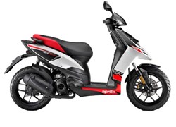 Aprilia SR 125 Motard