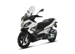 Aprilia SR-Max 125