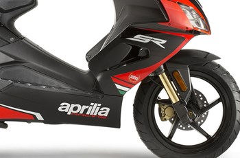 Aprilia SR 50 R Replica SBK 2018 - Bild 5