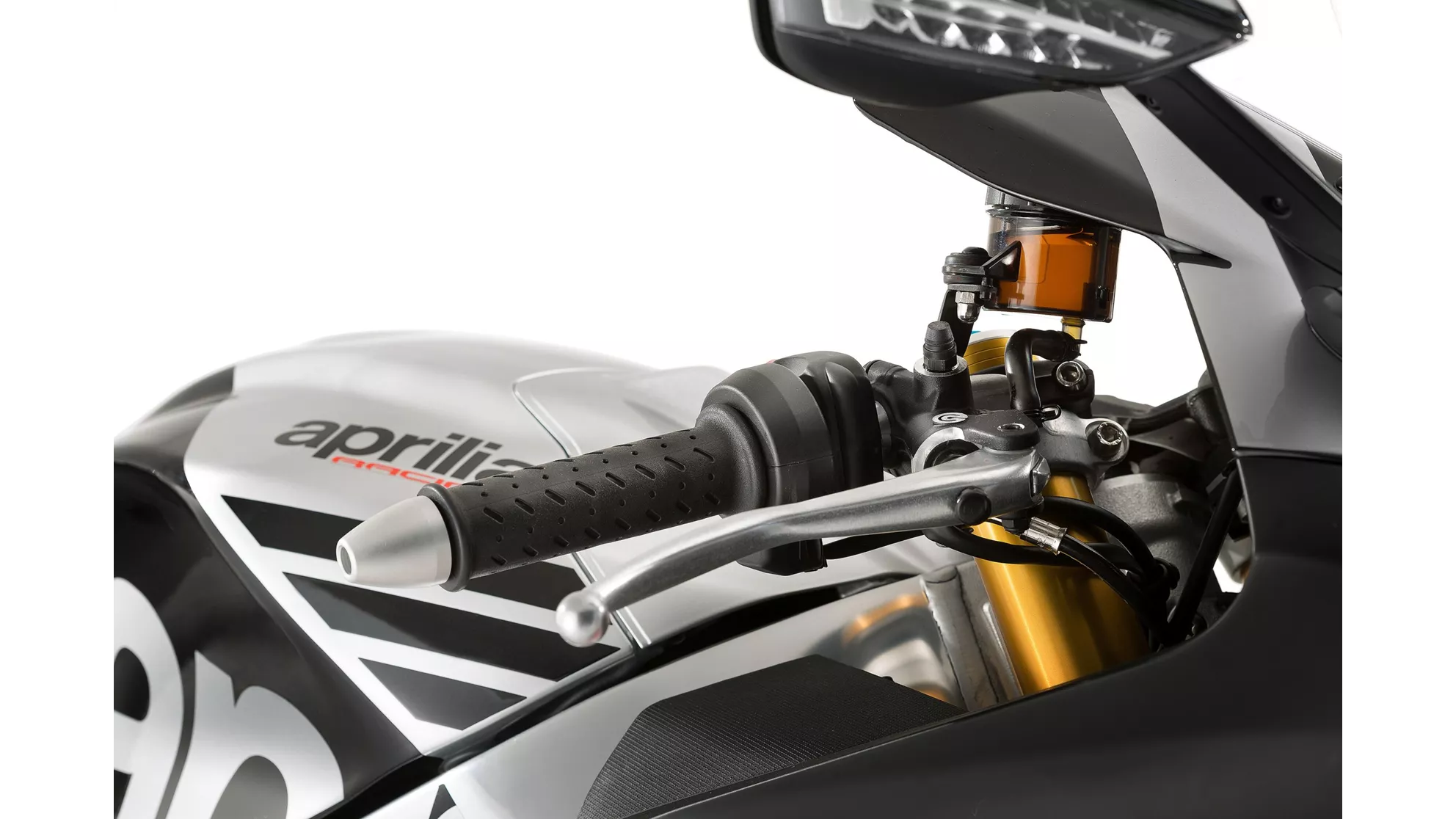 Aprilia RSV4 RF - Image 11 Aprilia RSV4 RF - Image 11