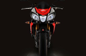 Aprilia Tuono V4 1100 Factory 2018 - Bild 10 Aprilia Tuono V4 1100 Factory 2018 - Bild 10