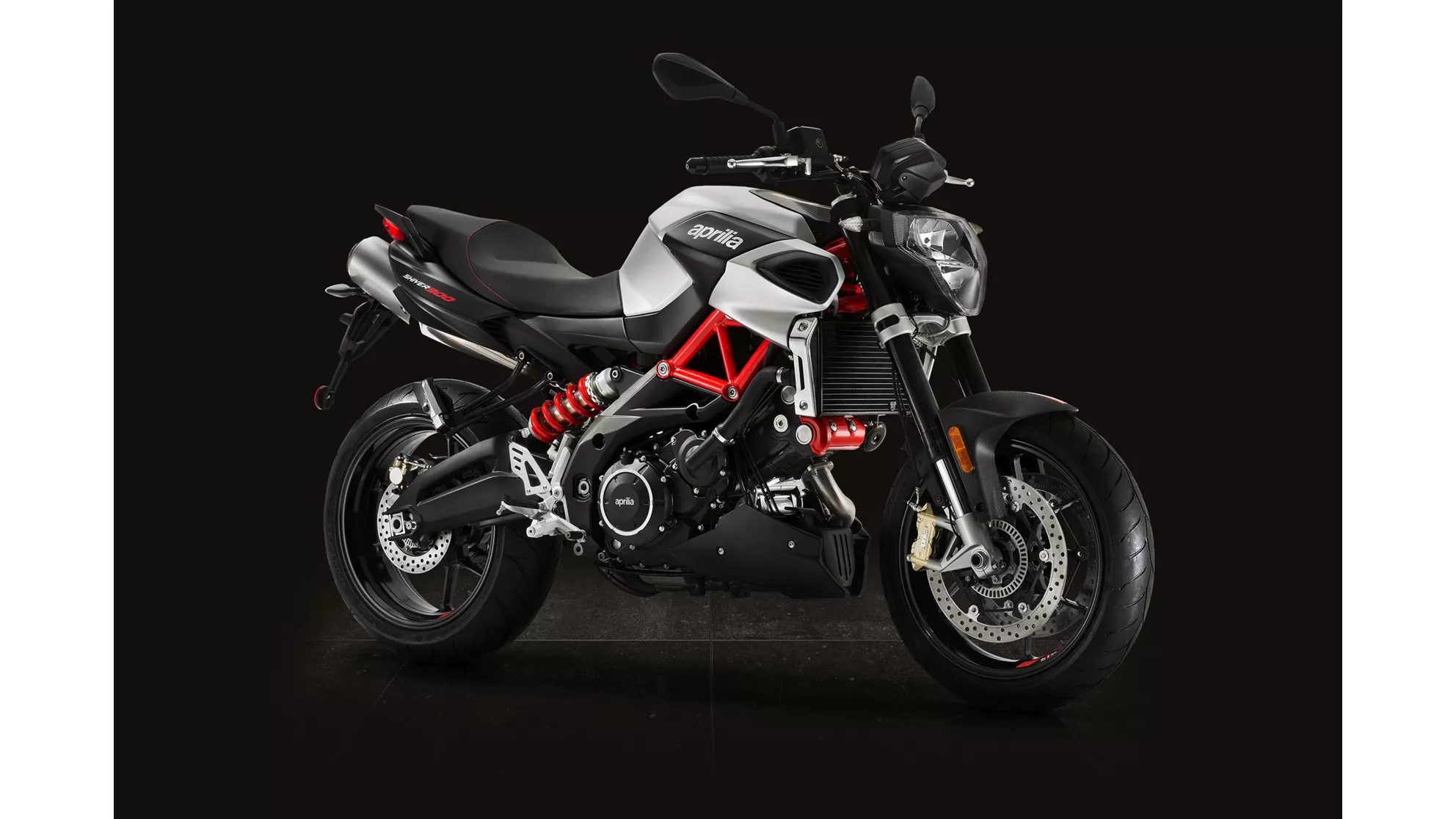 Aprilia Shiver 900 - Image 1 Aprilia Shiver 900 - Image 1