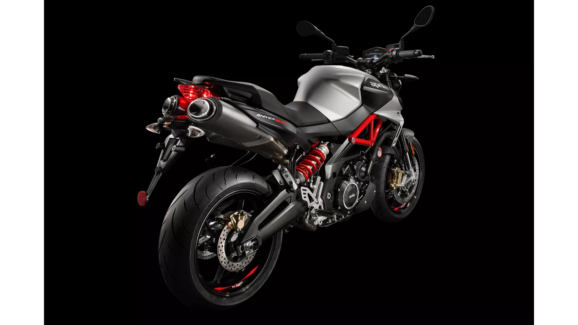 Aprilia Shiver 900 - Image 2 Aprilia Shiver 900 - Image 2