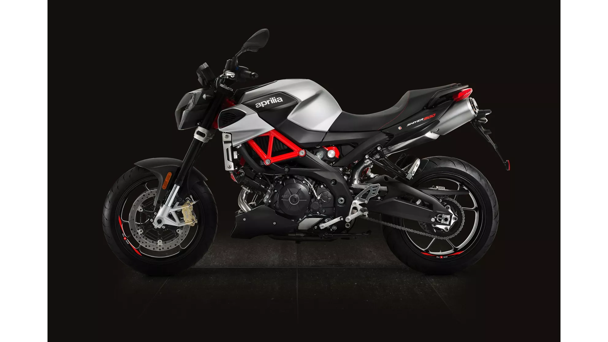 Aprilia Shiver 900 - Image 4 Aprilia Shiver 900 - Image 4