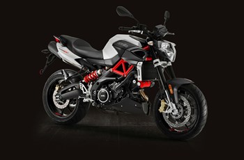 Aprilia Shiver 900 2018 - Bild 14 Aprilia Shiver 900 2018 - Bild 14