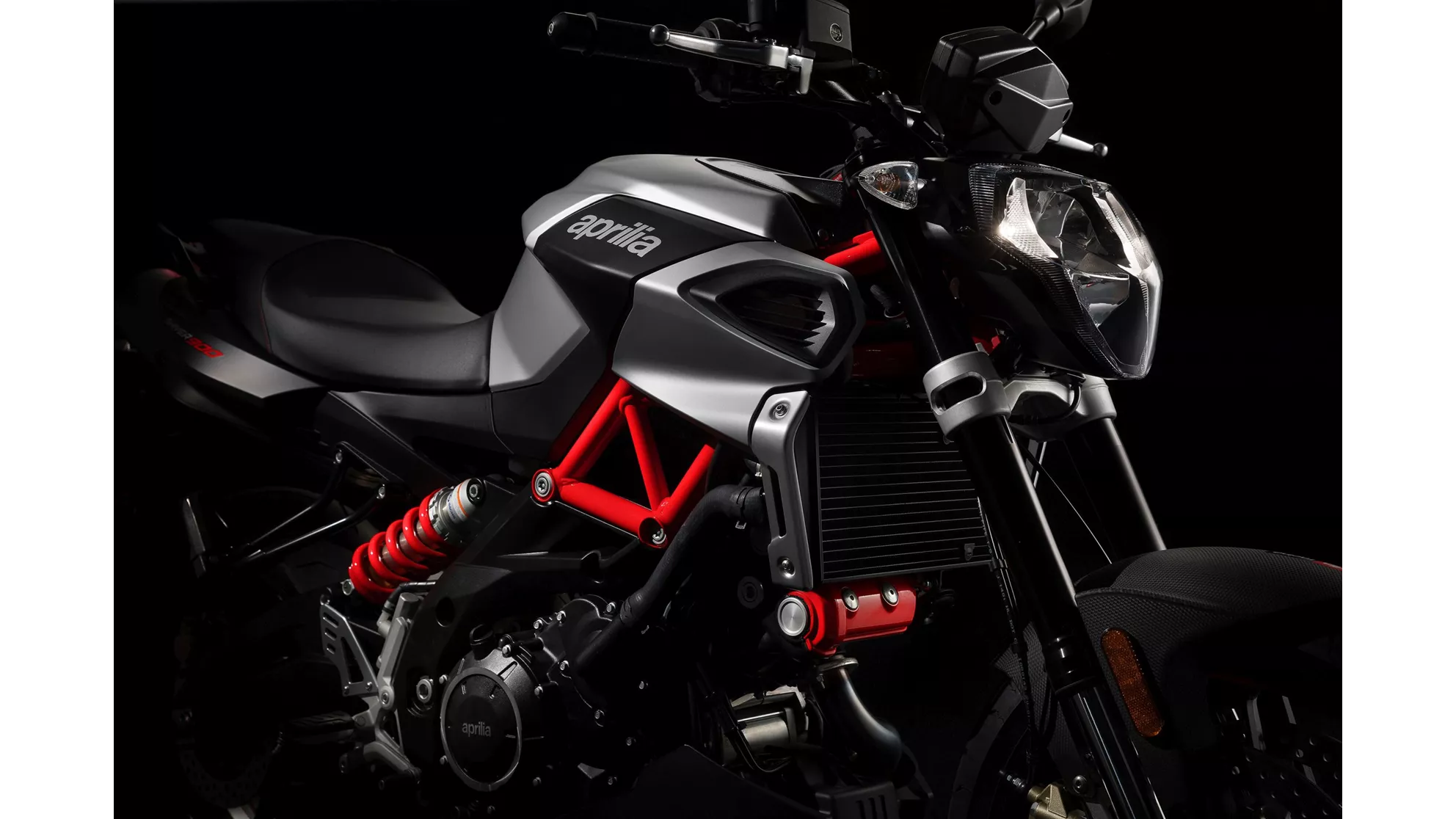 Aprilia Shiver 900 - Image 18 Aprilia Shiver 900 - Image 18