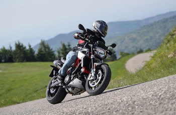 Aprilia Shiver 900 2018 - Bild 22 Aprilia Shiver 900 2018 - Bild 22