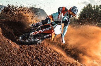 KTM 450 SX-F 2019 - Bild 2
