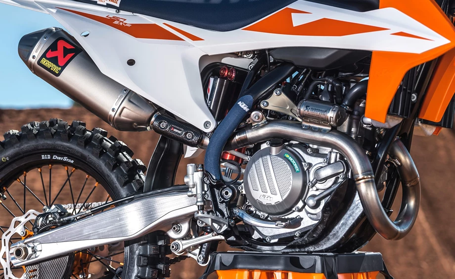 KTM 450 SX-F Bild 10: KTM 450 SX-F