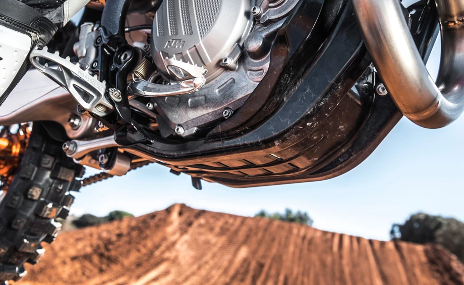 KTM 450 SX-F Bild 12: KTM 450 SX-F