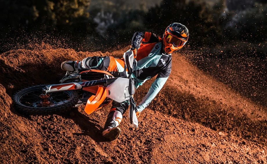 KTM 450 SX-F Bild 18: KTM 450 SX-F
