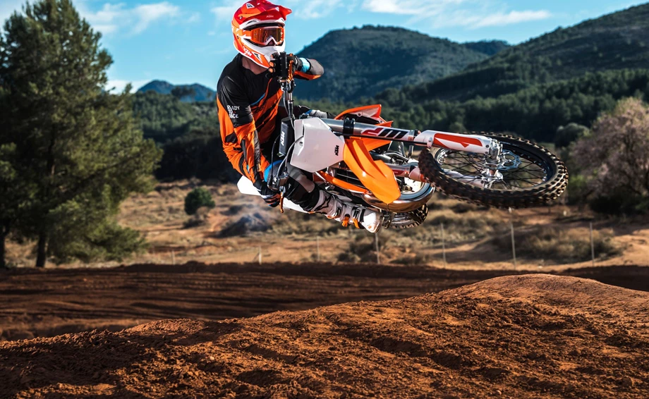 KTM 125 SX Bild 9: KTM 125 SX