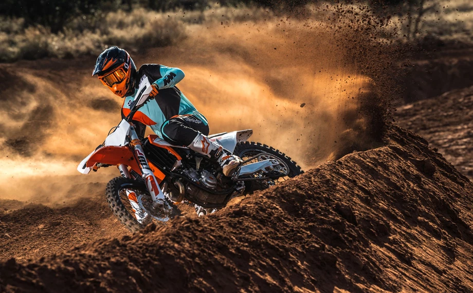 KTM 350 SX-F Bild 3: KTM 350 SX-F