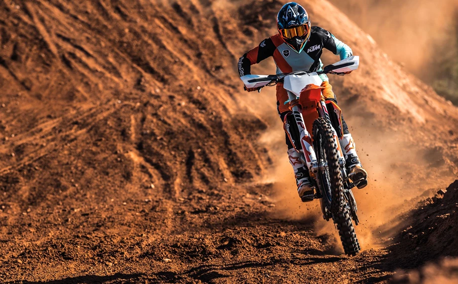 KTM 350 SX-F Bild 4: KTM 350 SX-F
