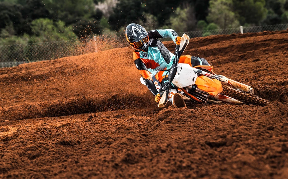 KTM 350 SX-F Bild 5: KTM 350 SX-F