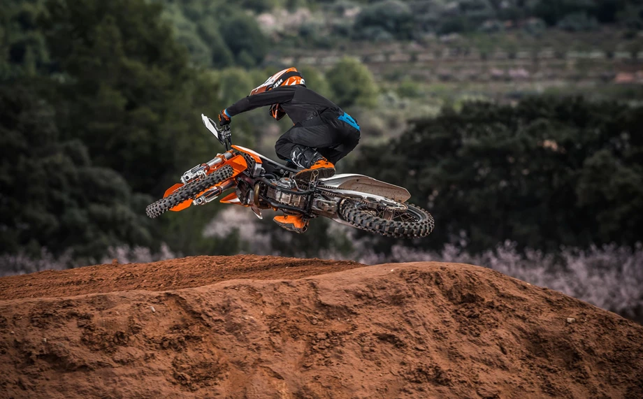 KTM 350 SX-F Bild 7: KTM 350 SX-F