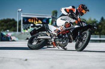 KTM 690 SMC R 2019 - Bild 11 KTM 690 SMC R 2019 - Bild 11