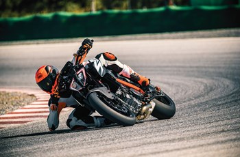 KTM 1290 Super Duke R 2019 - Bild 2 KTM 1290 Super Duke R 2019 - Bild 2