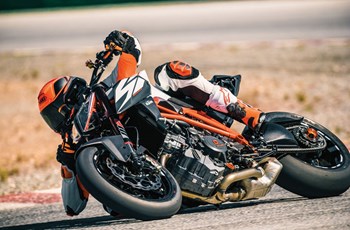 KTM 1290 Super Duke R 2019 - Bild 14 KTM 1290 Super Duke R 2019 - Bild 14