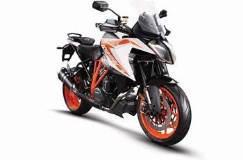 KTM 1290 Super Duke GT 2019 - Bild 18 KTM 1290 Super Duke GT 2019 - Bild 18