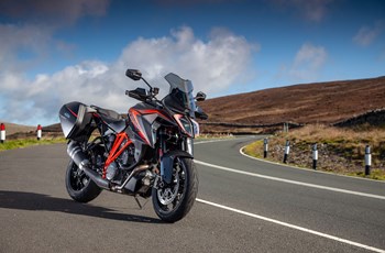 KTM 1290 Super Duke GT 2019 - Bild 30 KTM 1290 Super Duke GT 2019 - Bild 30
