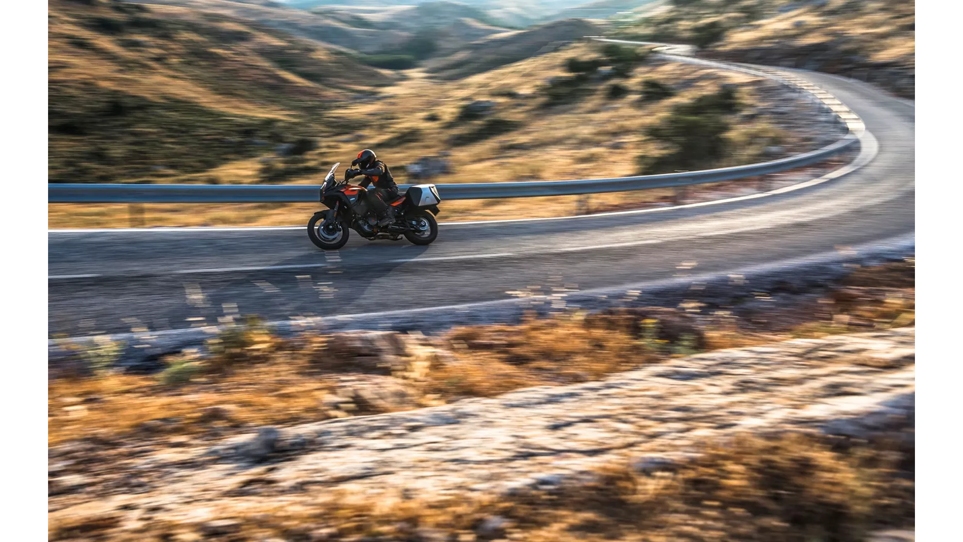 KTM 1290 Super Adventure S - Image 24 KTM 1290 Super Adventure S - Image 24