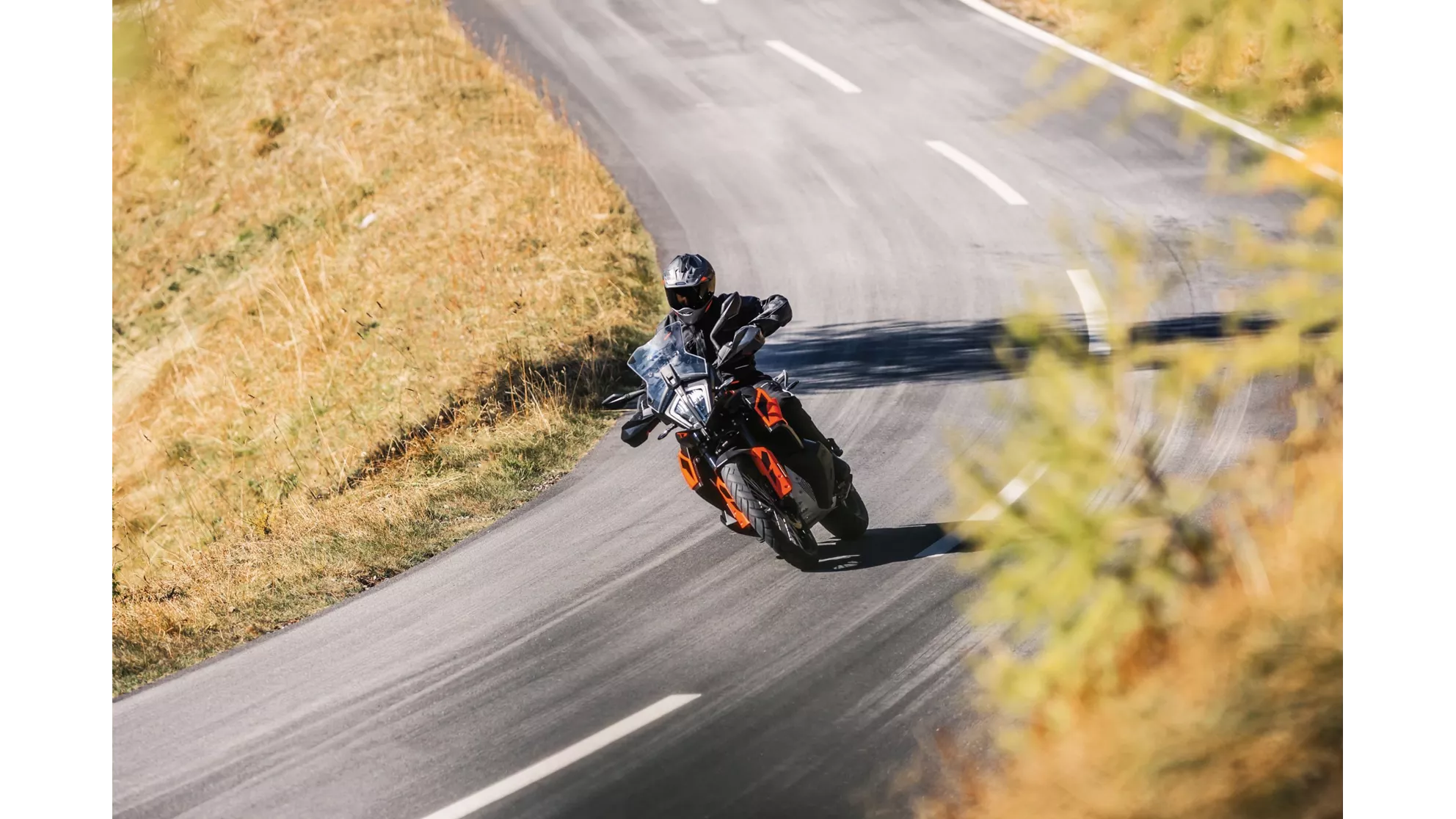 KTM 790 Adventure - Image 9 KTM 790 Adventure - Image 9