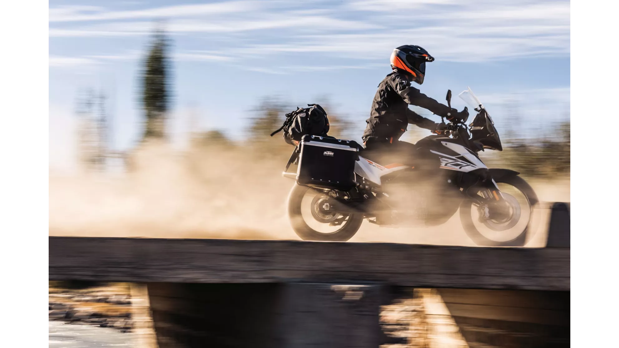 KTM 790 Adventure - Image 12 KTM 790 Adventure - Image 12