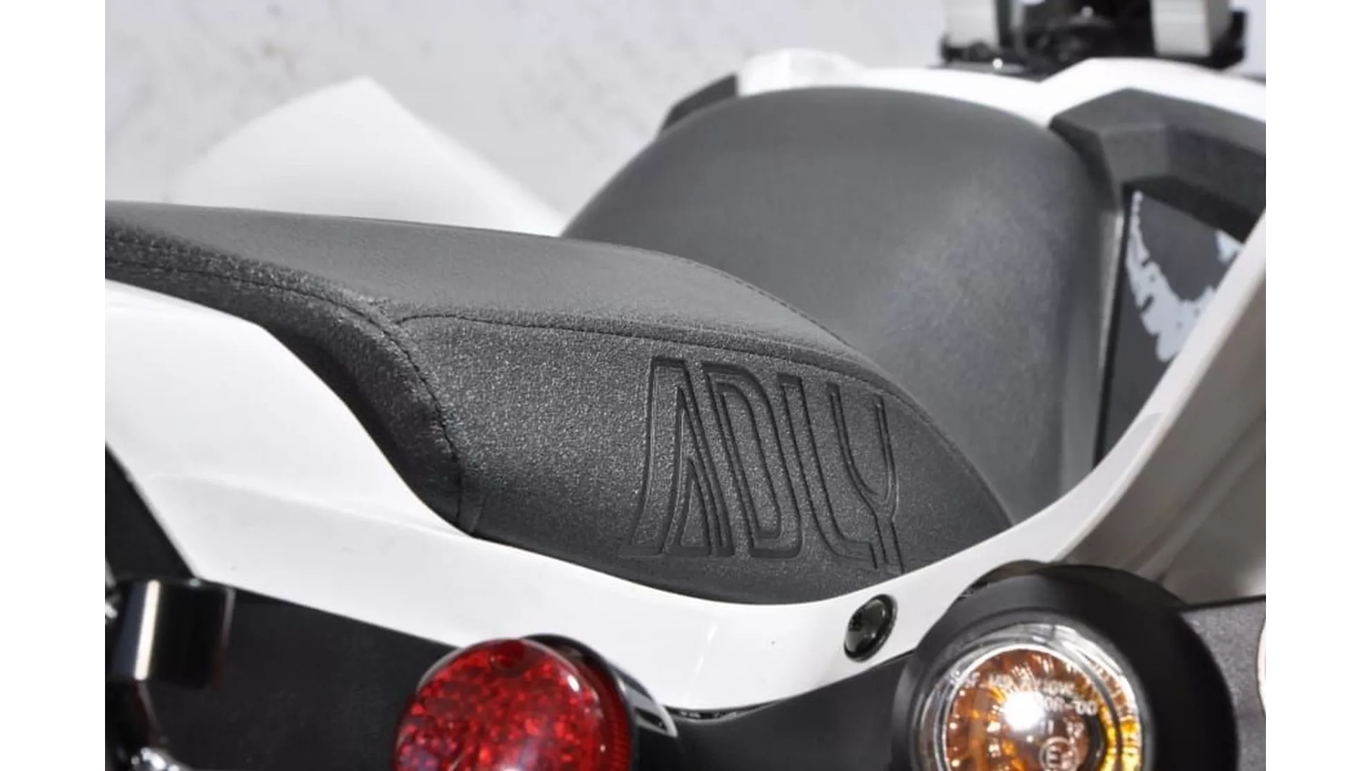 Adly Hurricane 450 Supermoto - Image 6 Adly Hurricane 450 Supermoto - Image 6
