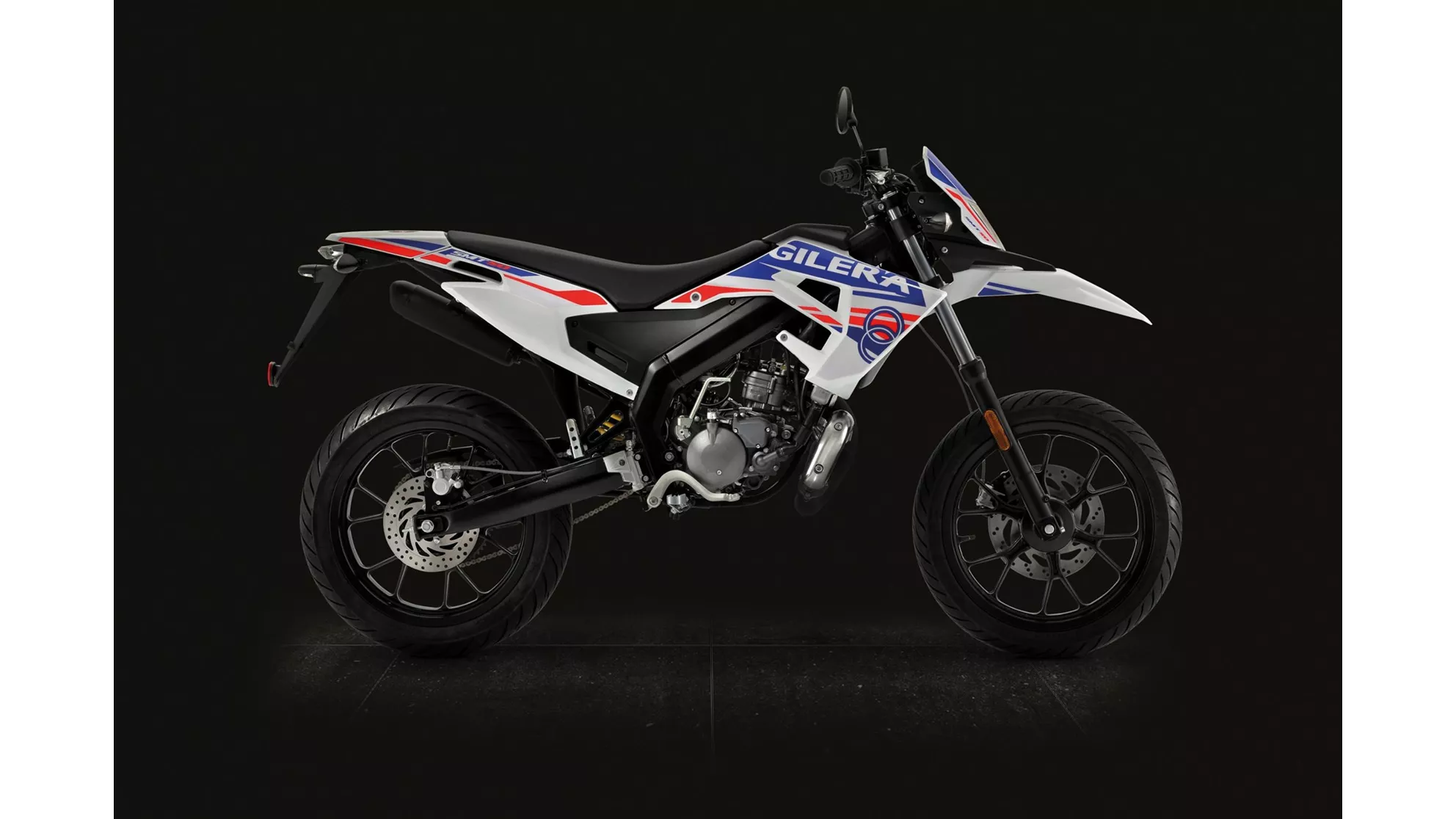 Gilera SMT 50 2T - Image 7 Gilera SMT 50 2T - Image 7