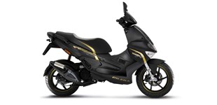 Piaggio NRG Power 50 DD 2T 2014 vs Gilera Runner 50 2019