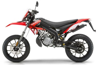 Gilera SMT 50 2T Drifting 2019 - Bild 4 Gilera SMT 50 2T Drifting 2019 - Bild 4