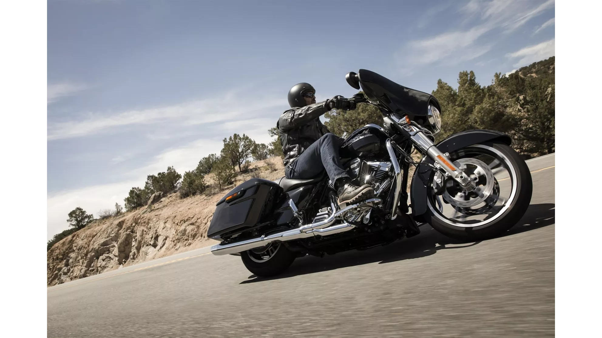 Harley-Davidson Street Glide FLHX - Image 3 Harley-Davidson Street Glide FLHX - Image 3