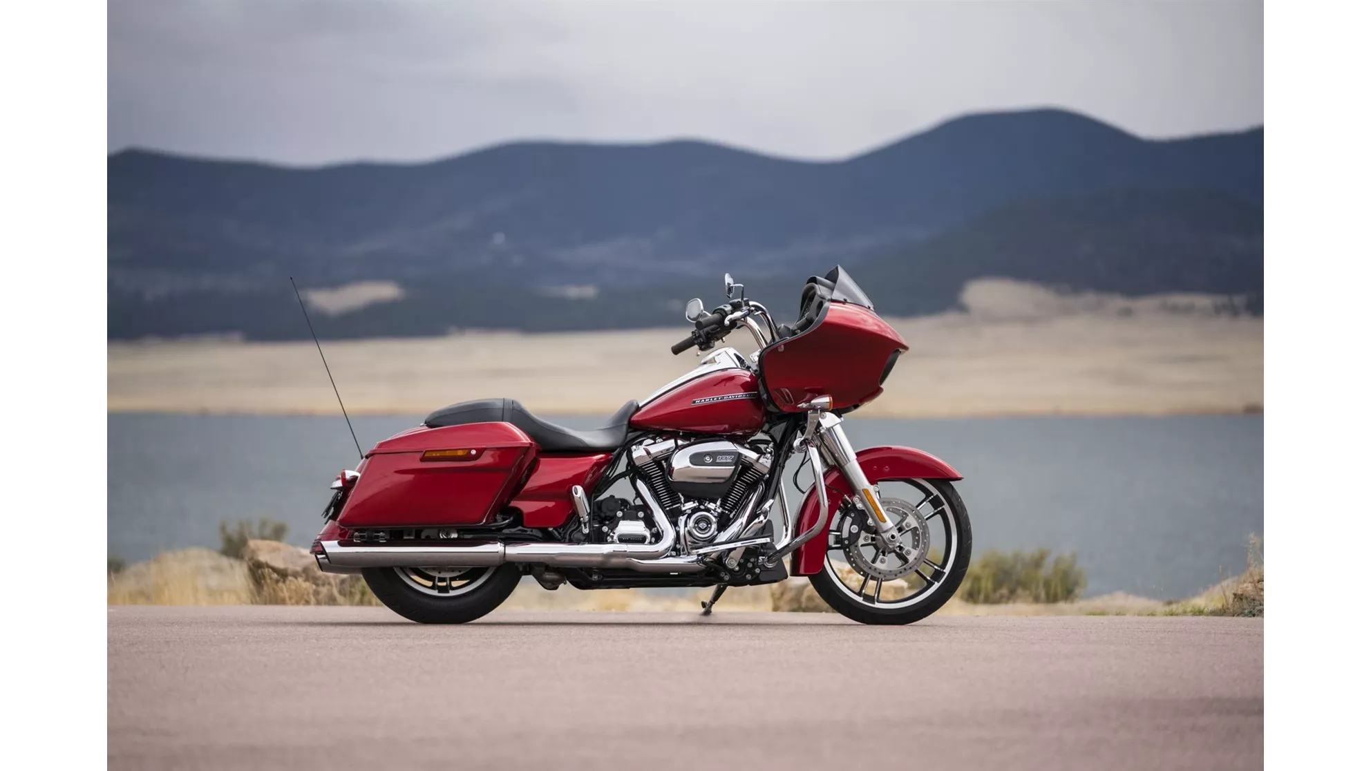 Harley-Davidson Road Glide FLTR - Image 1 Harley-Davidson Road Glide FLTR - Image 1