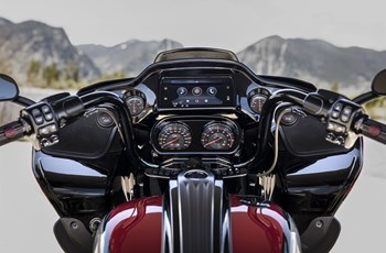 Harley-Davidson CVO Road Glide FLTRSE 2019 - Bild 4