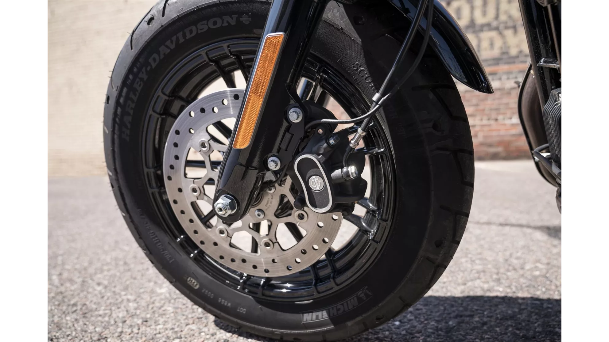 Harley-Davidson Sportster XL 1200X Forty-Eight - Image 2 Harley-Davidson Sportster XL 1200X Forty-Eight - Image 2