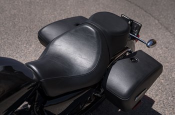 Harley-Davidson Sportster XL 1200T SuperLow 2019 - Bild 6