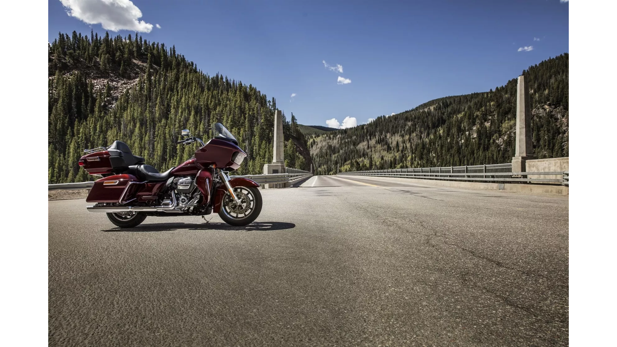 Harley-Davidson Road Glide Ultra - Image 4 Harley-Davidson Road Glide Ultra - Image 4