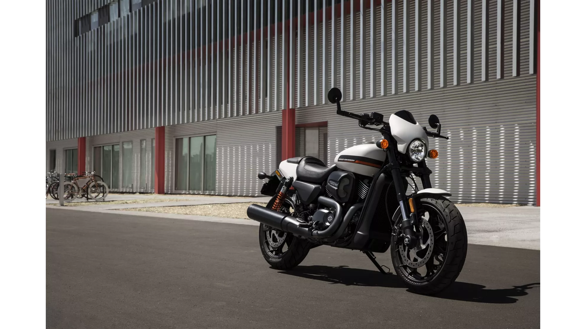 Harley-Davidson Street Rod - Image 3 Harley-Davidson Street Rod - Image 3