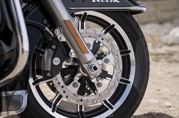 Harley-Davidson Touring Road King Special FLHRXS 2019 - Bild 4 Harley-Davidson Touring Road King Special FLHRXS 2019 - Bild 4