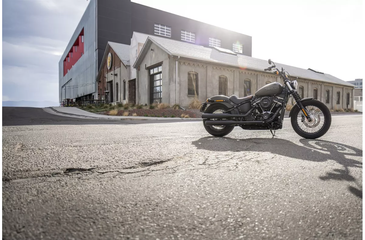 Harley-Davidson Softail Street Bob FXBB Harley-Davidson Softail Street Bob FXBB