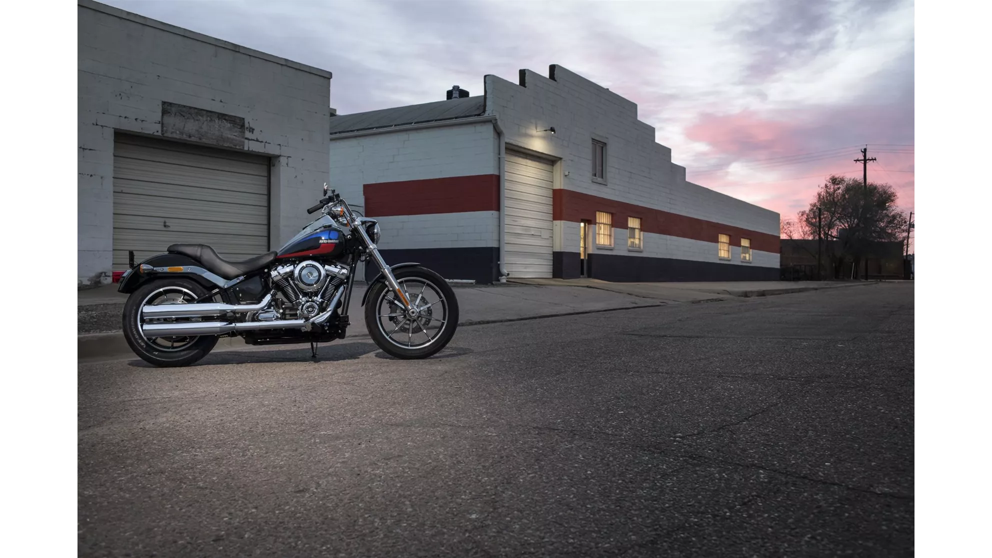 Harley-Davidson Softail Low Rider FXLR - Image 5 Harley-Davidson Softail Low Rider FXLR - Image 5