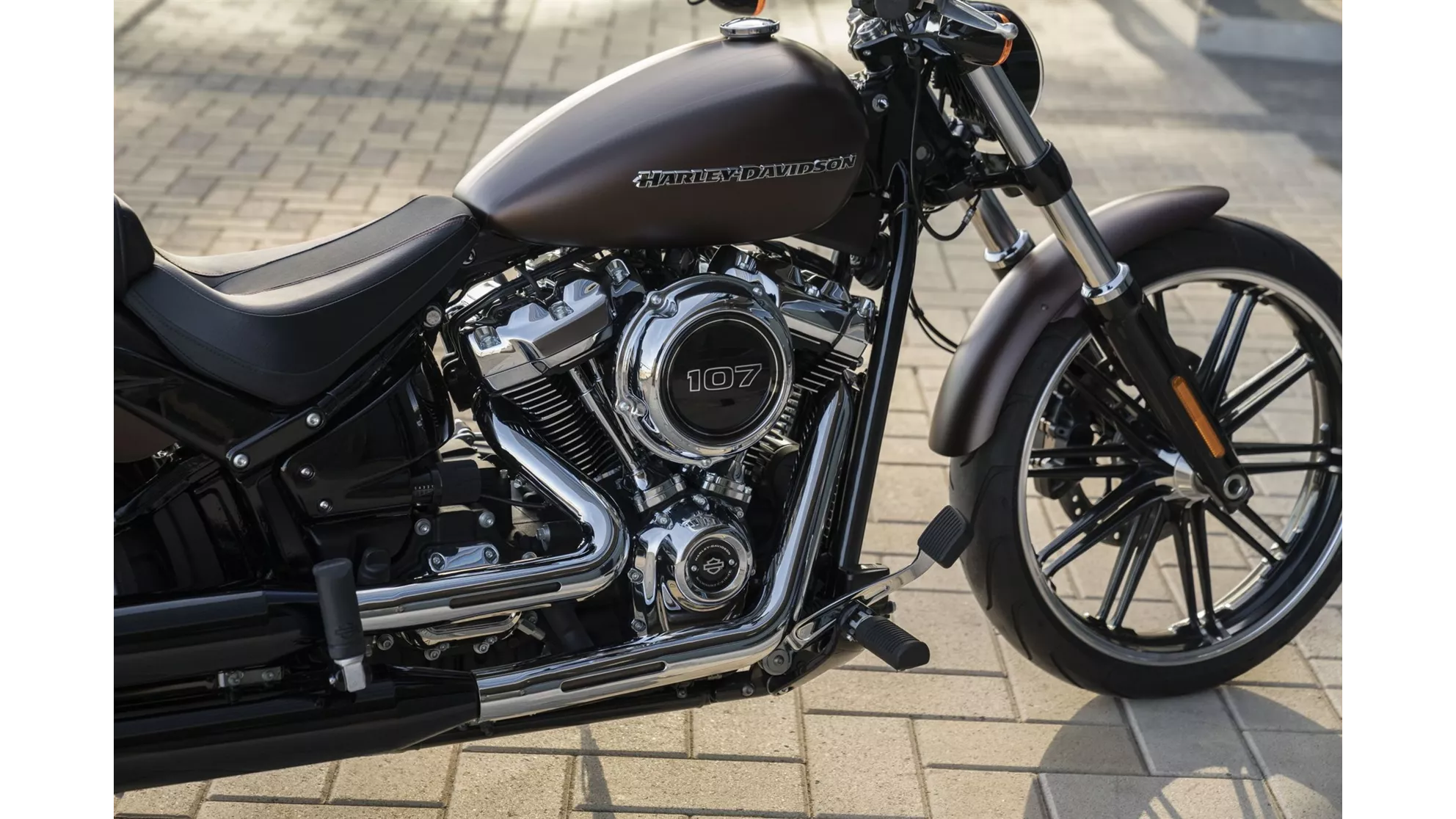 Harley-Davidson Softail Breakout FXBR - Image 2 Harley-Davidson Softail Breakout FXBR - Image 2