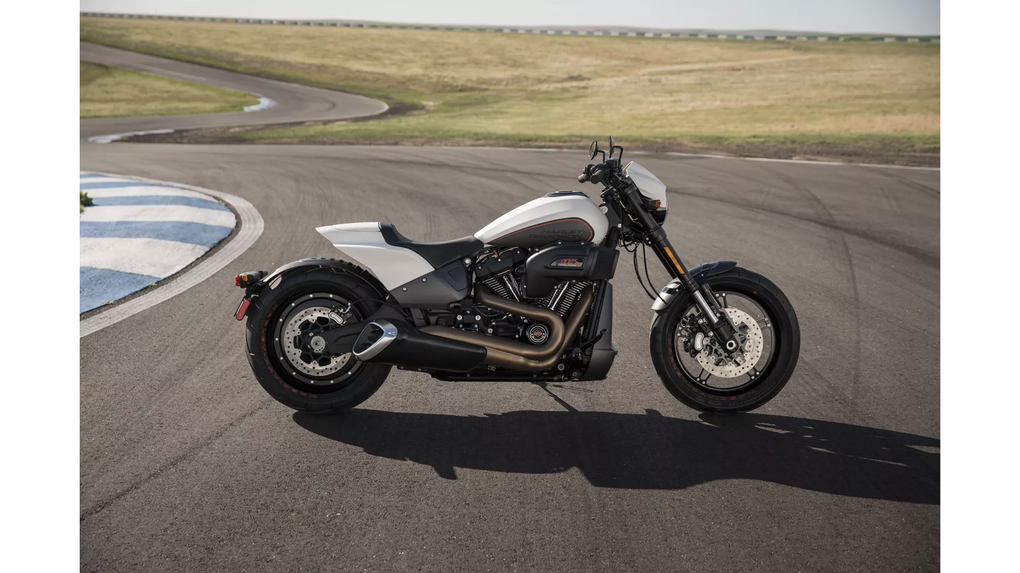 Harley-Davidson Softail FXDR 114 FXDRS - Image 4 Harley-Davidson Softail FXDR 114 FXDRS - Image 4