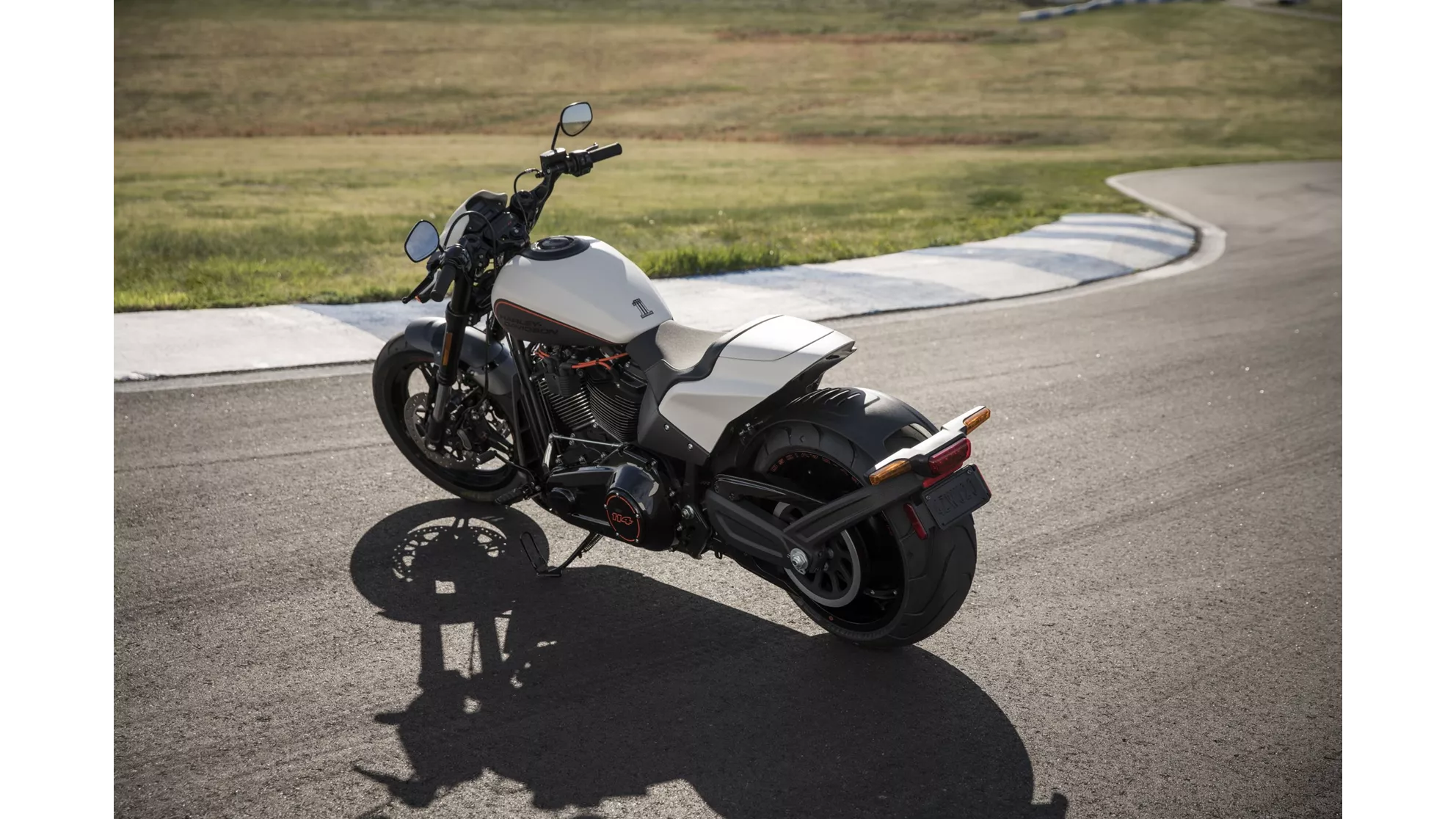 Harley-Davidson Softail FXDR 114 FXDRS - Image 6 Harley-Davidson Softail FXDR 114 FXDRS - Image 6