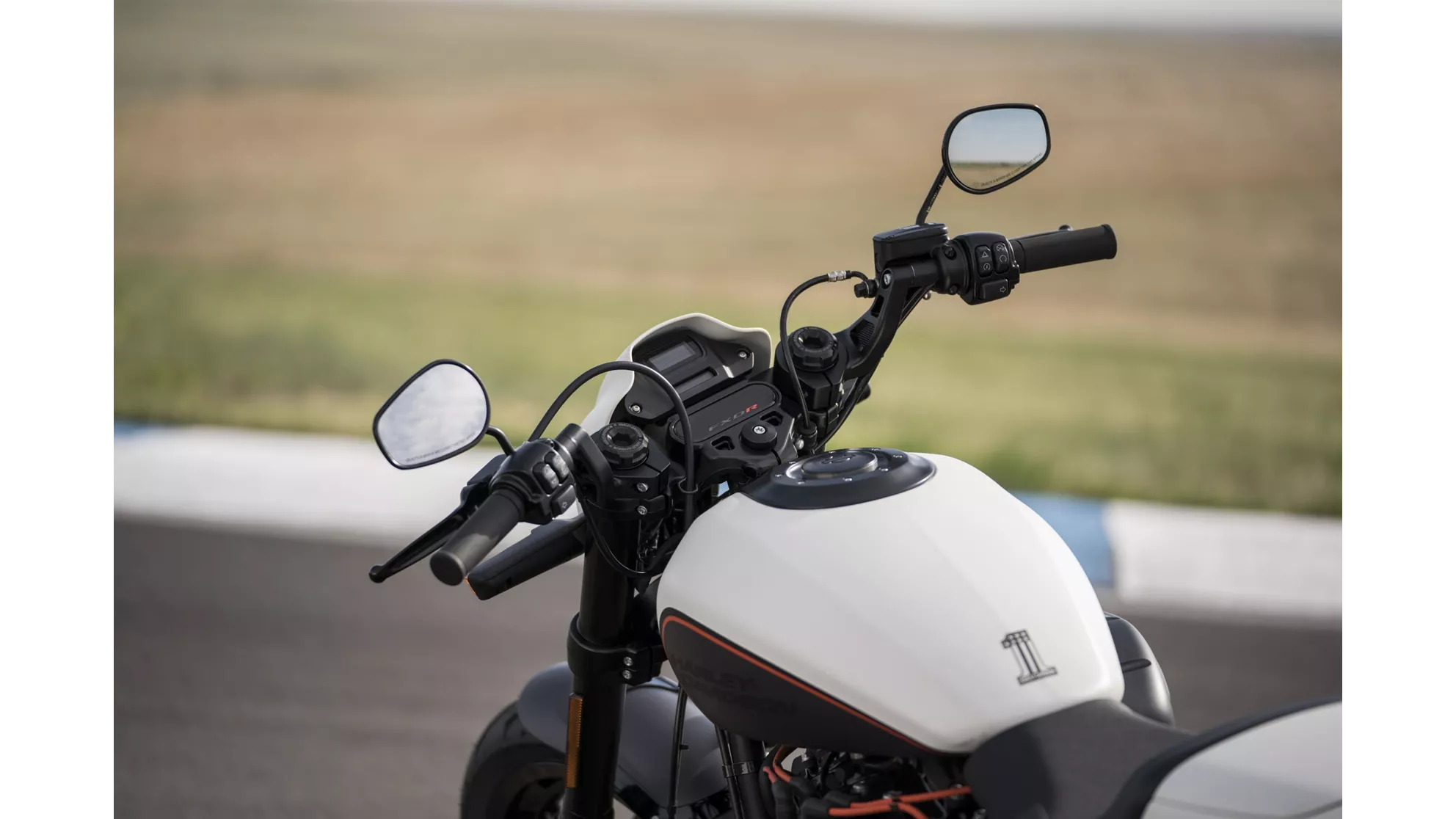 Harley-Davidson Softail FXDR 114 FXDRS - Image 10 Harley-Davidson Softail FXDR 114 FXDRS - Image 10